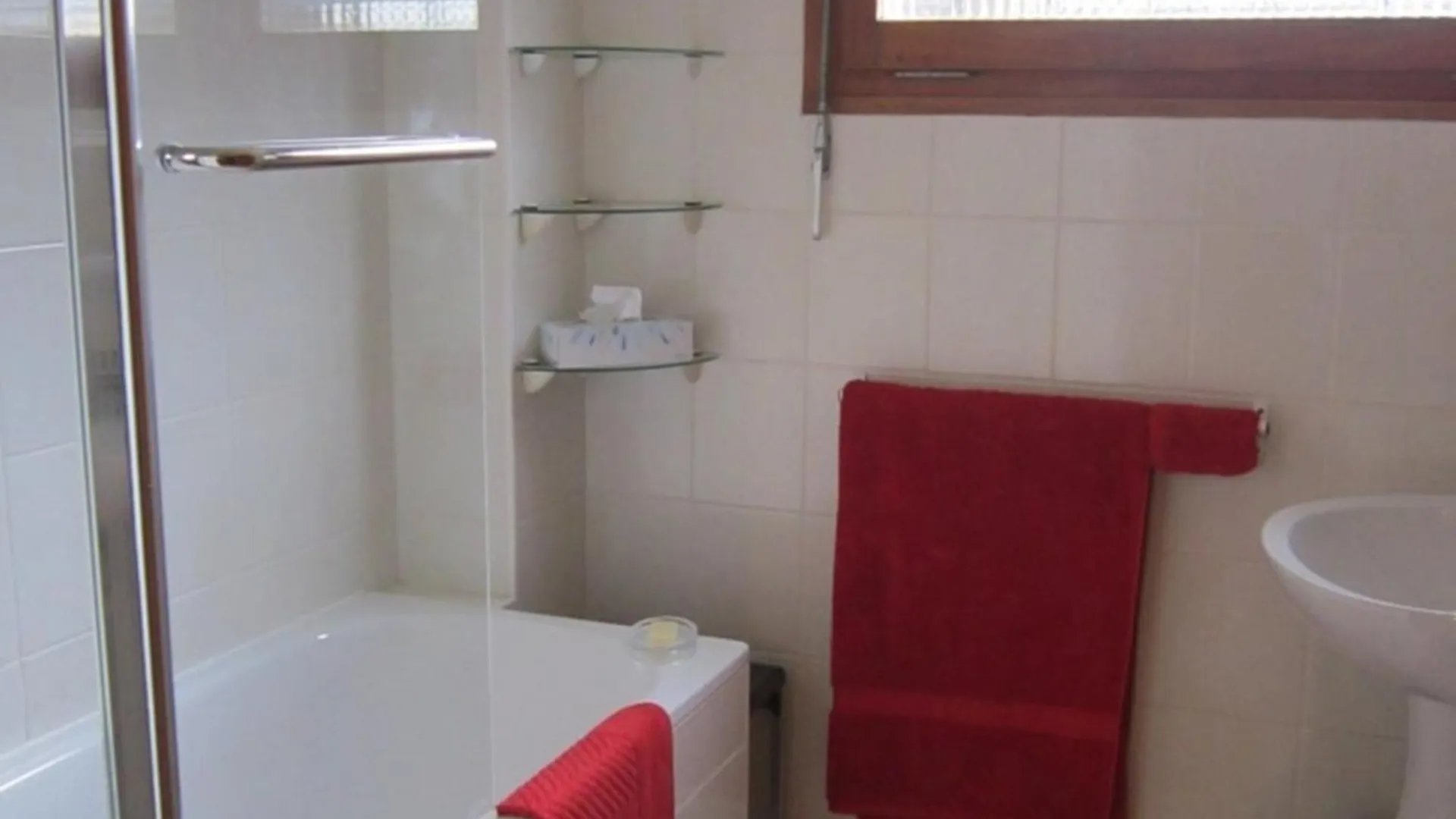 Appartement 3 Pieces - 6 Pers - Terrasse, Garage, Wi-Fi - Proche Pistes - Les Gets - Fr-1-802-66 0*,